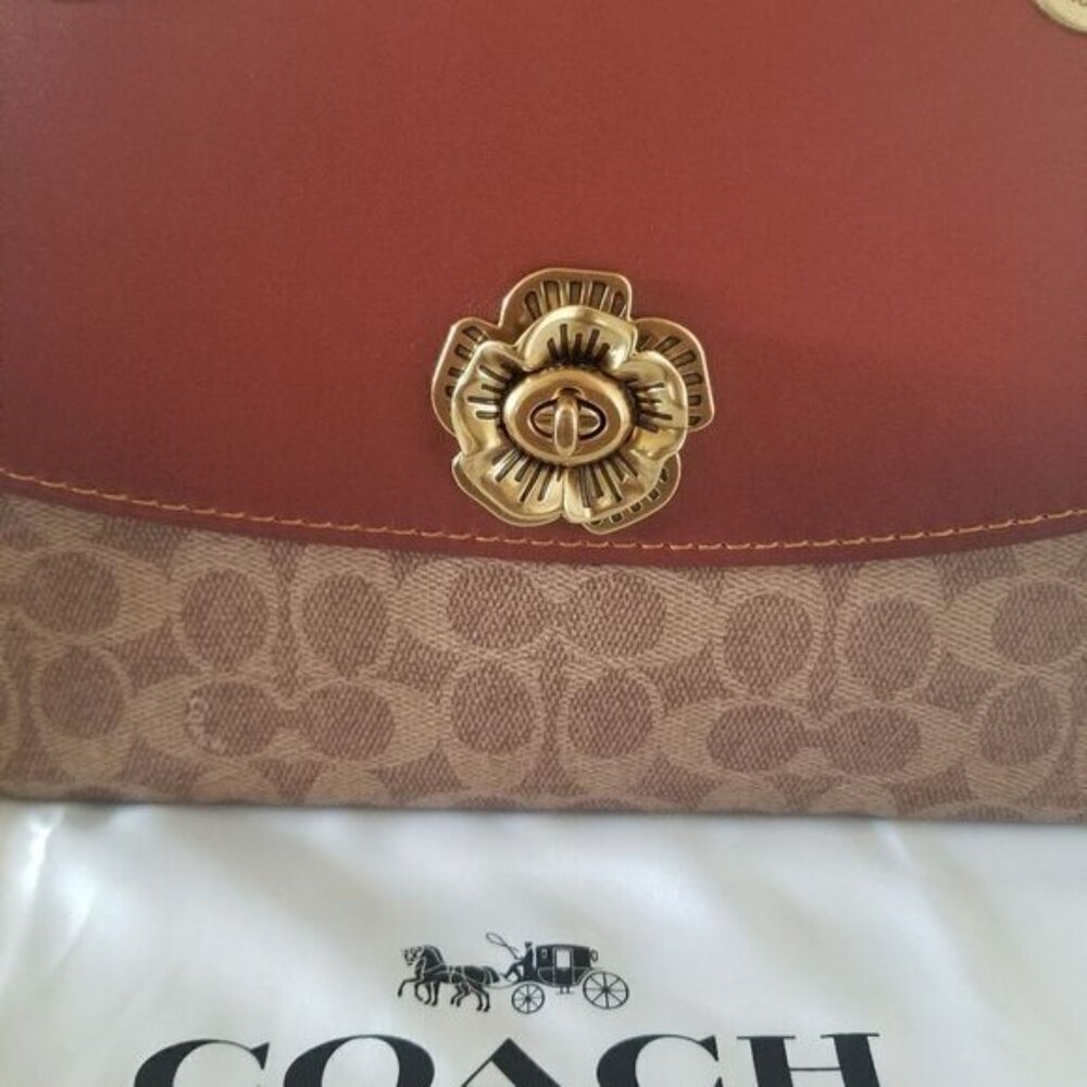Coach Tea Rose Handbag - Picture 6 of 9